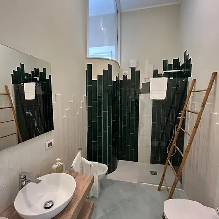 Palazzo Palumbo Konukevi 4*